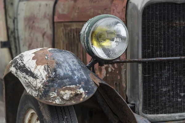 Rostiges Autodetail — Stockfoto