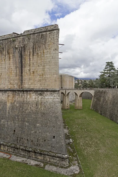 Forte Spagnolo en L Aquila —  Fotos de Stock