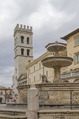 Assisi'da Piazza del İtalya'nın