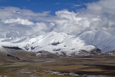 Sibillini dağlarda bahar