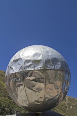 Obergurgl Piccard Anıtı