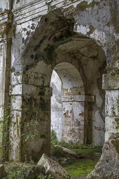 Ruiny kościoła San Vittorino — Zdjęcie stockowe