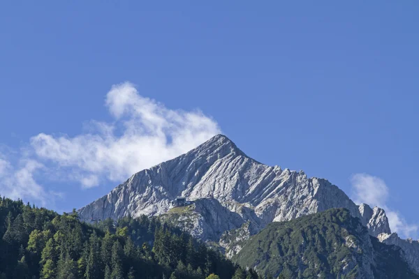 Гірський ланцюг Альпшпітце — стокове фото