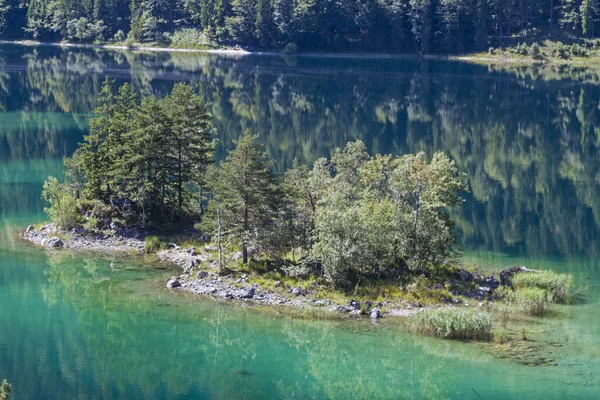 Lake Eibsee — Stock Photo, Image