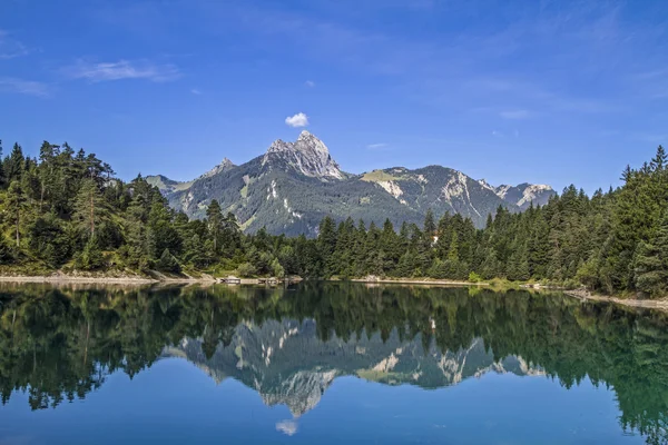 Lake Uri — Stock Photo, Image