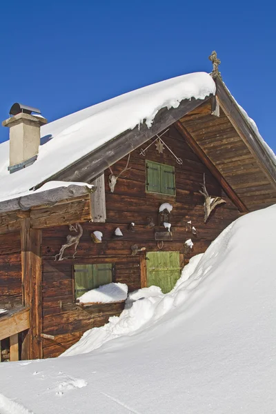 Wasensteiner Hütte im Winter — Stockfoto