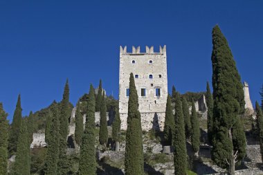Castello di Arco içinde Trentino