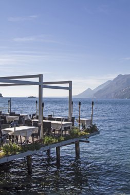 Göl tarafı Teras ve Garda Gölü