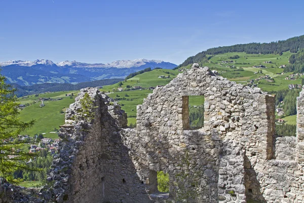 Ruina Hauenstein en Tirol del Sur — Foto de Stock