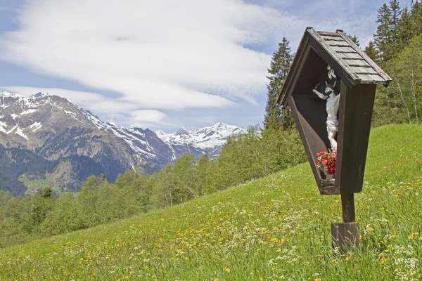 Boot kruis in Zuid-Tirol — Stockfoto