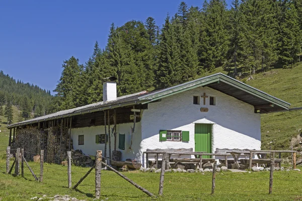 Cabana de pasto Kotalm na Alta Baviera — Fotografia de Stock