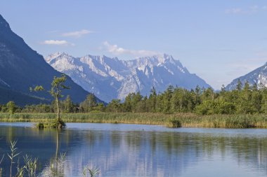 Eschenlohe vadide Loisach
