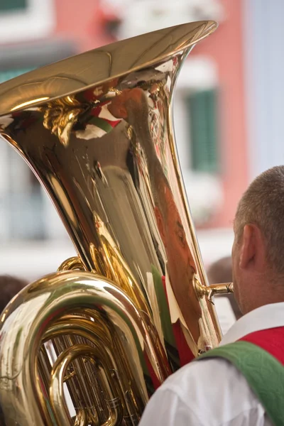 Musician and tuba — Stock Photo, Image