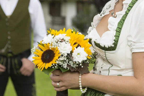 Bridal bouquet of sunflowers, — Stock Photo, Image