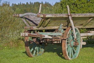 Eski bir römork detay