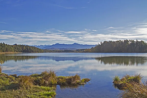 Sjön Ostersee i Bayern — Stockfoto