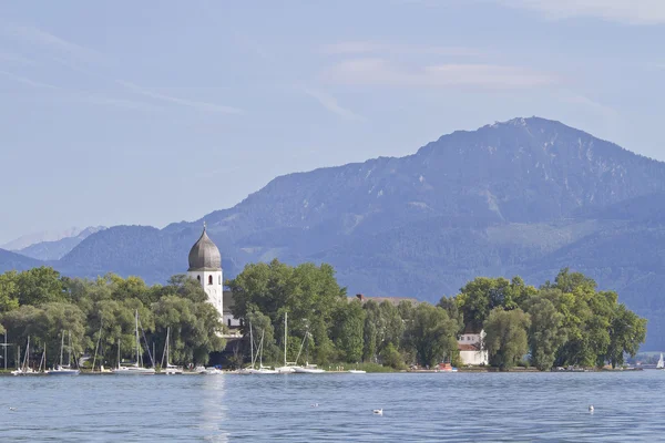 Острів Frauenchiemsee у верхній Баварії — стокове фото