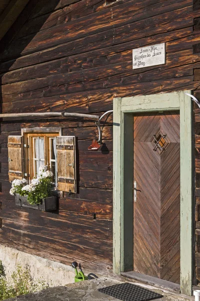 Old idyllic hut detail — Stock Photo, Image