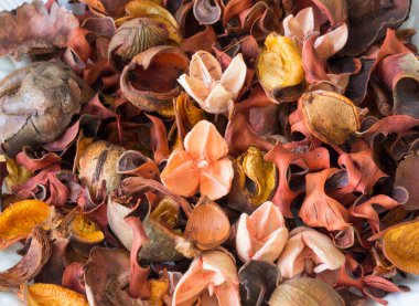 Koku için kurutulmuş çiçekler.