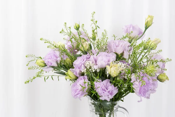 ดอกไม ขาว — ภาพถ่ายสต็อก