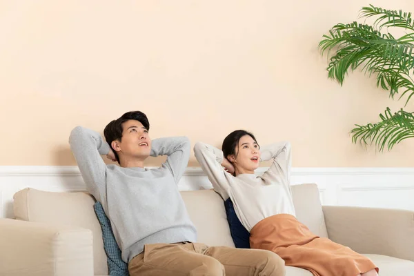 Newly Married Asian Couple Home Concept Sitting Sofa — Stock Photo, Image