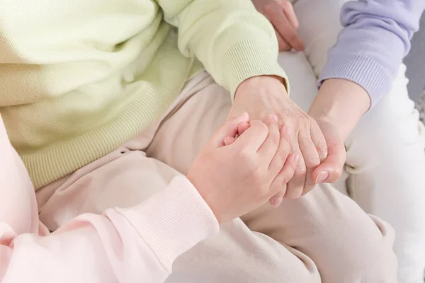 Tres Generaciones Mujeres Abuela Asiática Madre Nieta —  Fotos de Stock