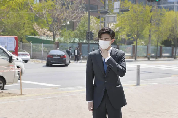 Asian Man Employee Mask Coughing Due Fine Dust — Stok fotoğraf