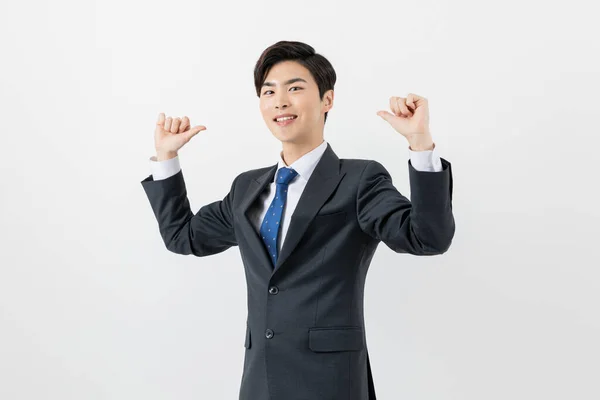Feliz Homem Asiático Trabalhador Homem Negócios Apontando — Fotografia de Stock