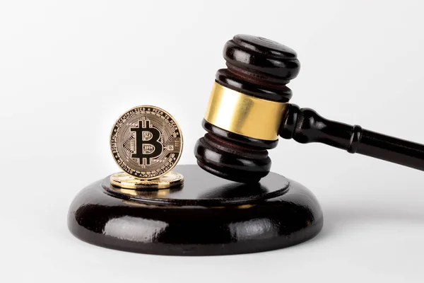 Bitcoin Gavel Cryptocurrency Crime Concept — ストック写真