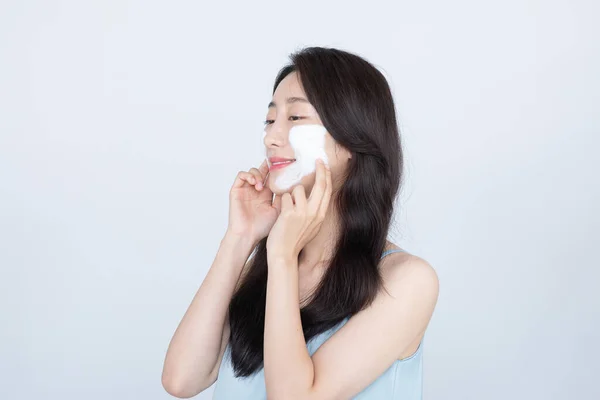 Zomer Huidverzorging Mooi Aziatisch Vrouw Met Facial Pack Wang — Stockfoto
