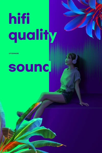 Model Asia Dengan Headphone Mendengarkan Musik High End Yang Nyata — Stok Foto