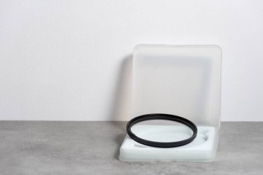 Fotoğraf merceği için UV filtresi ve taşınma ve depolama için kutusu