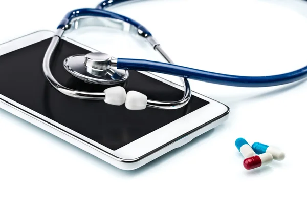 Tıbbi araştırma, dijital tablet ve stetoskop Stok Fotoğraf