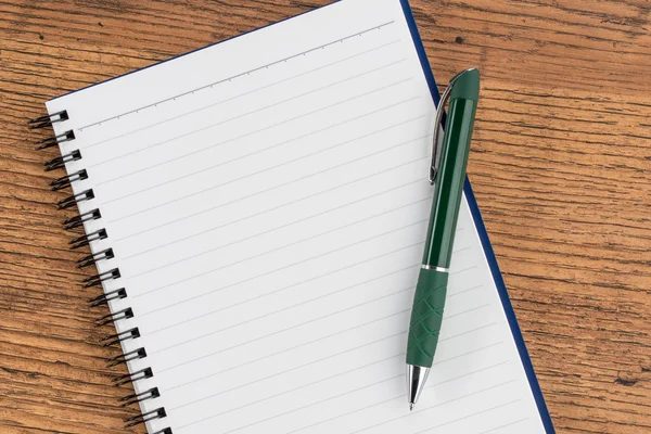 Çizgili defter ve kalem, denetim listesi Not hatırlatma notları