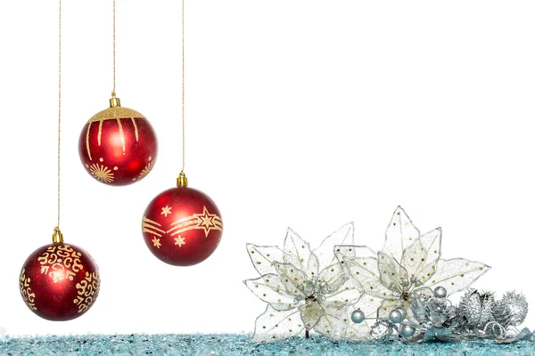 Lyxiga Christmas ball och blomma, hängande dekoration — Stockfoto