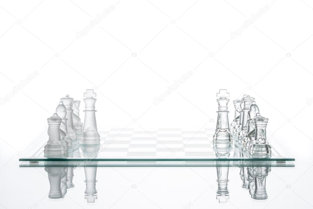 business Competition strategy, transparent glass Chess group, Te