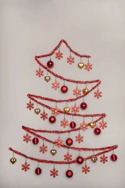 Handmad tinsel arbre de Noël pendaison boules, Créativité Concep — Photo