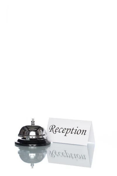 Hotel reception med tjänsten bell — Stockfoto