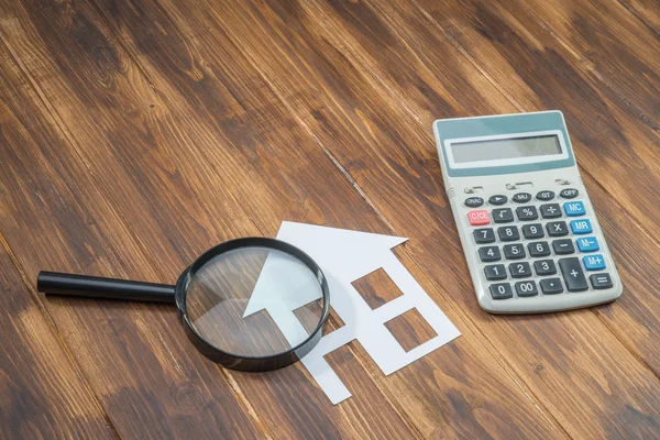 House Mortgage Hesaplama, hesap makinesi büyüteç ile satın Stok Resim