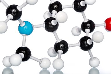 Beyaz arka plan üzerinde moleküler yapısı
