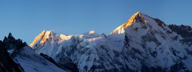 Cho Oyu günbatımı