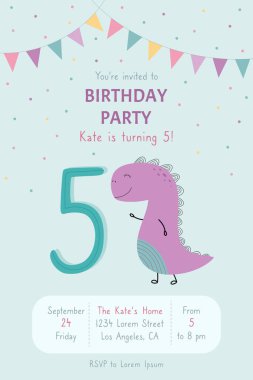 Doğum günü davetiyesi. Beş numaralı sevimli dinozorla çizilmiş bir el. Bayraklarla süslenmiş bir çocuk posteri. Vektör illüstrasyonu.