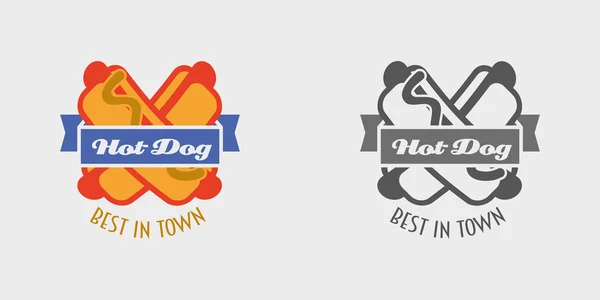 Logo o etiqueta del vector del perro caliente, comida rápida, comida chatarra. Monocromo y color — Archivo Imágenes Vectoriales