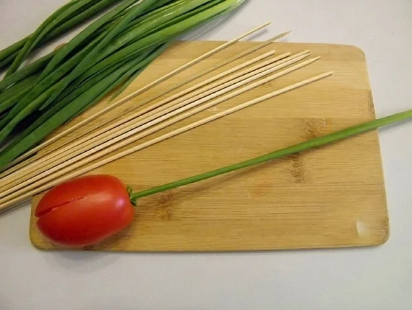 Make Stems Wash Dry Green Onions Feathers Napkin Insert Bamboo — Stock Photo, Image