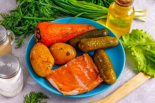 Preparare Tutti Gli Ingredienti Olio Vegetale Salmone Salato Cipolle Verdi — Foto Stock