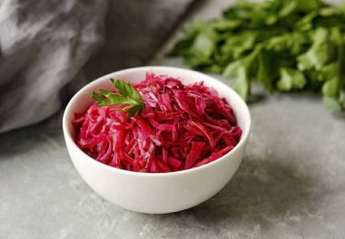 Kremlin piyadesi hazır, afiyet olsun! Kremlin Khryapa sebze turşusu. En uygun fiyatlı ürünler kullanılarak basit bir şekilde hazırlanır. Tarifi not al.!