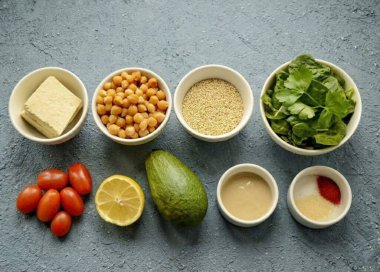 Buda Kasesi için gerekli tüm malzemeleri hazırlayın..