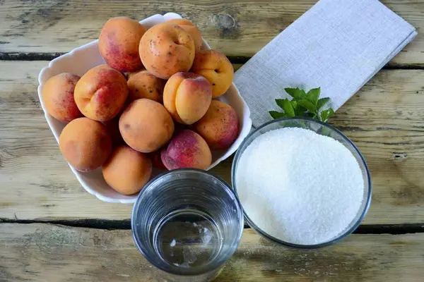 Prepare All Required Ingredients Rinse Apricots Better Use Unripe Fruit — Foto de Stock