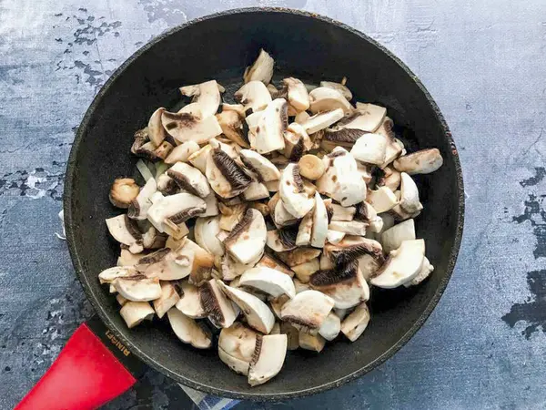 Add Chopped Mushrooms Onion Fry Them Medium Heat Tender — Zdjęcie stockowe