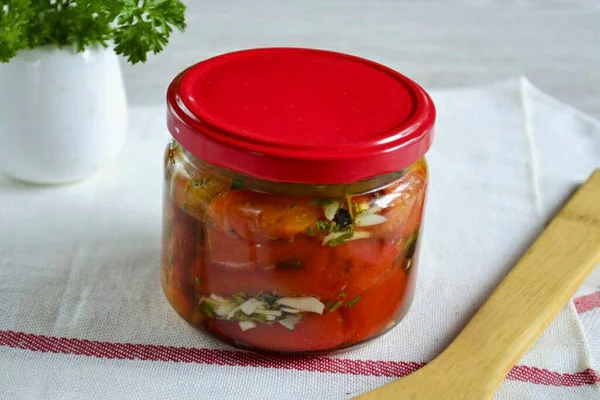 Roll Jar Metal Lid Leave Cool Completely Put Cool Place — 图库照片